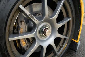 Ascari A10 2005 года 
